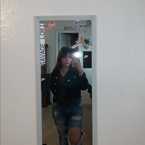 Meet your Posher, Isabel